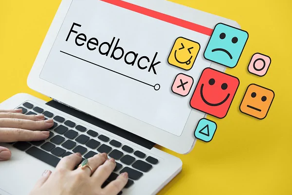 feedback từ khách hàng giúp hoàn thiện dịch vụ