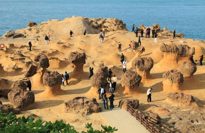 tour qua canh tron goi tai dai bac