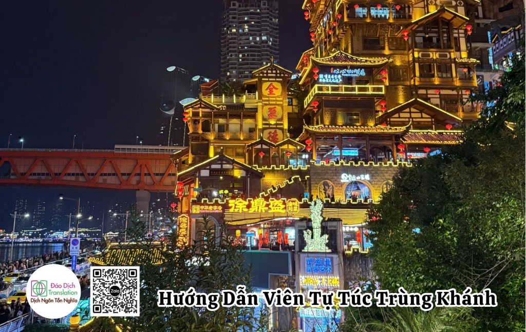 huong dan vien du lich tu tuc trung khanh