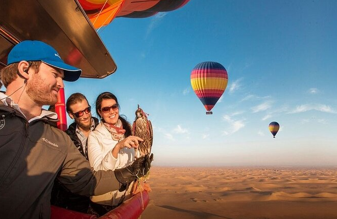 huong dan vien city tour tai dubai