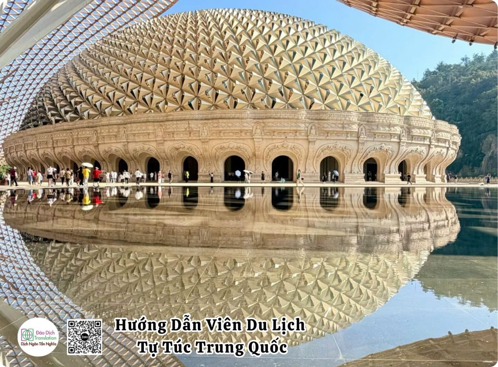 huong dan vien du lich tu tuc on chau