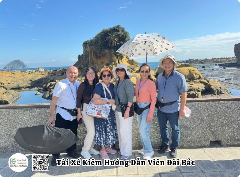 tai xe kiem huong dan vien city tour dai bac